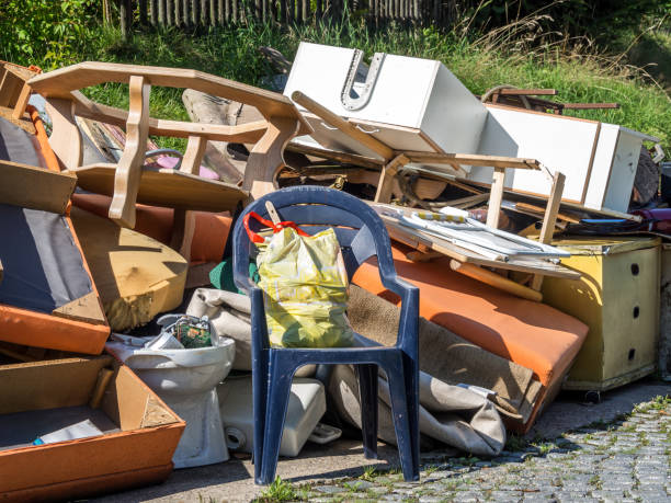 Best Attic Cleanout Services  in Shafter, CA