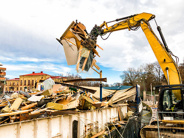 Best Professional Junk Removal  in Shafter, CA